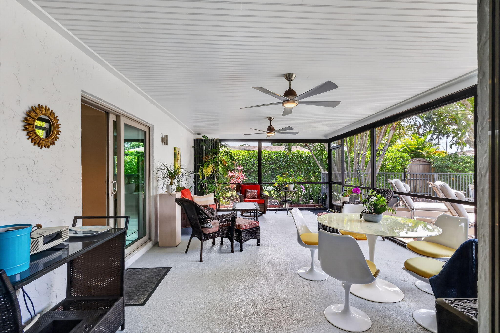 COCO WOOD LAKES SEC 1 - Residential Lease