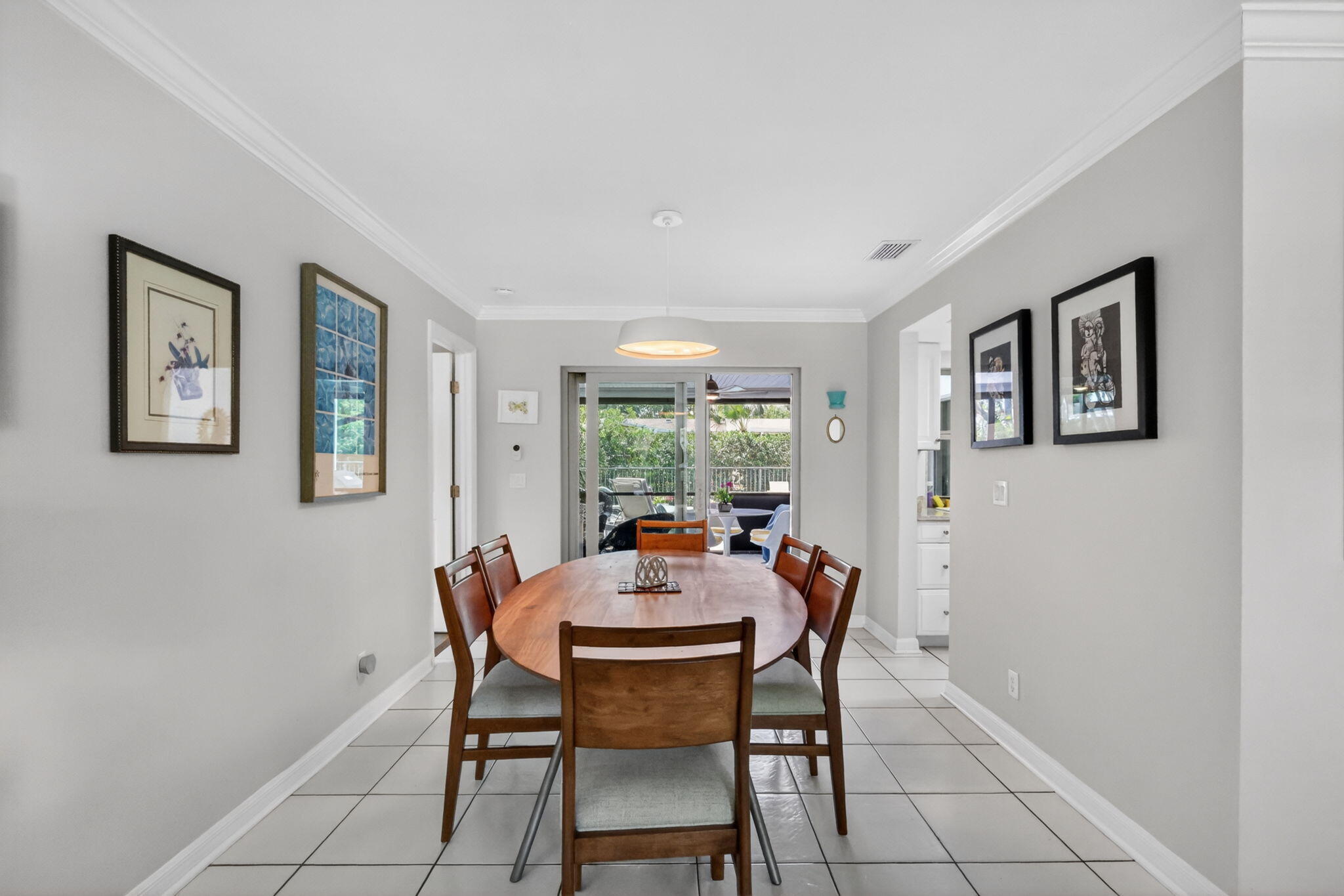 COCO WOOD LAKES SEC 1 - Residential Lease