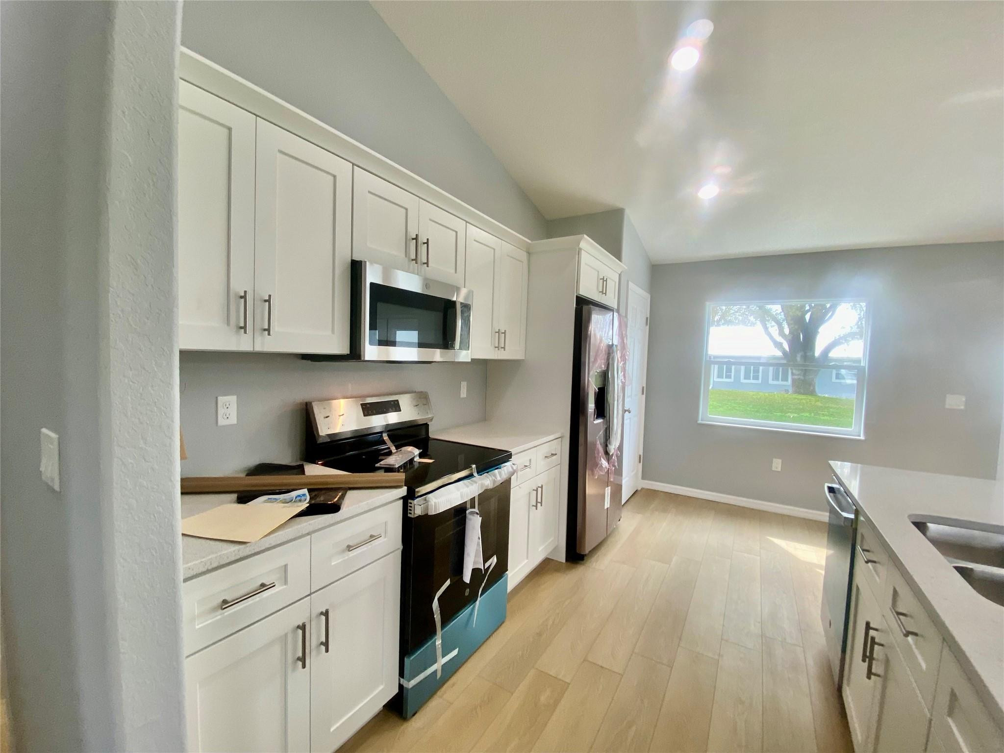 LAKE JACKSON HEIGHTS - Residential