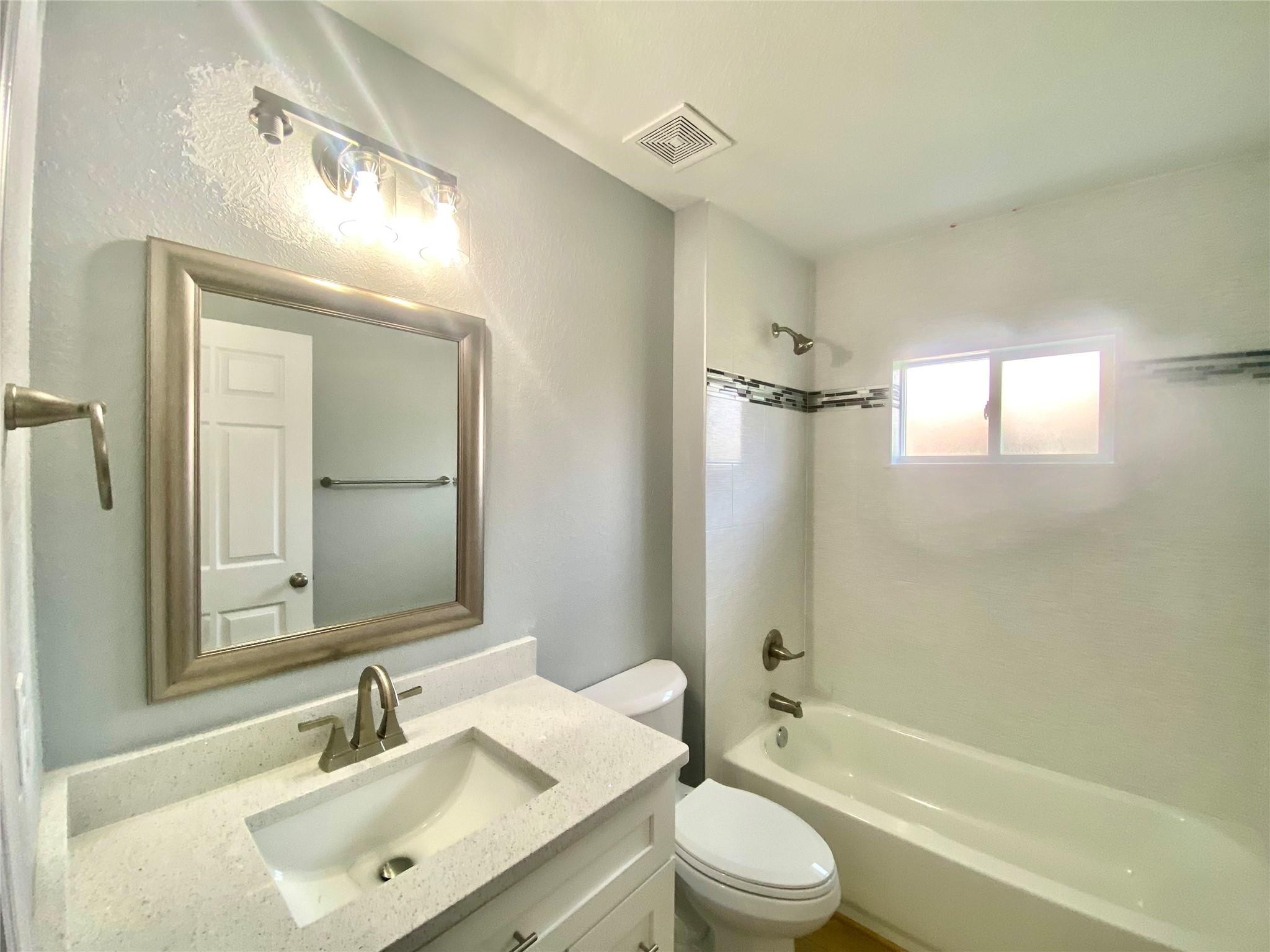 LAKE JACKSON HEIGHTS - Residential