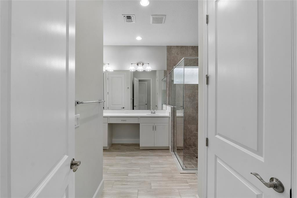 ORCHARDS OF WESTLAKE - Residential Lease