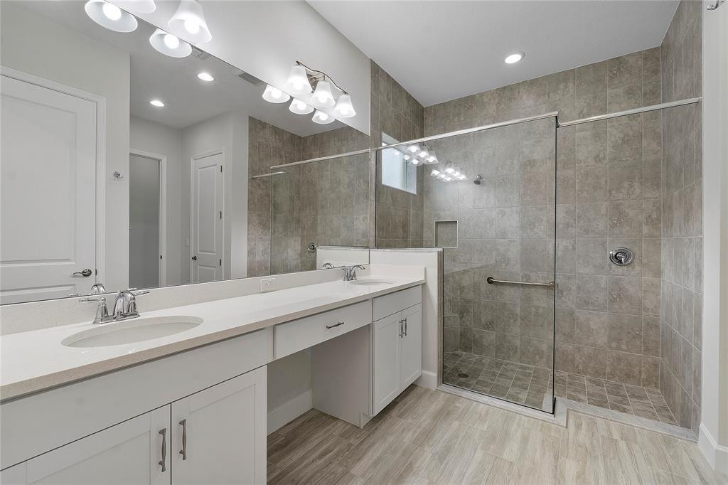 ORCHARDS OF WESTLAKE - Residential Lease
