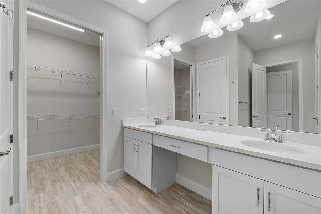 ORCHARDS OF WESTLAKE - Residential Lease