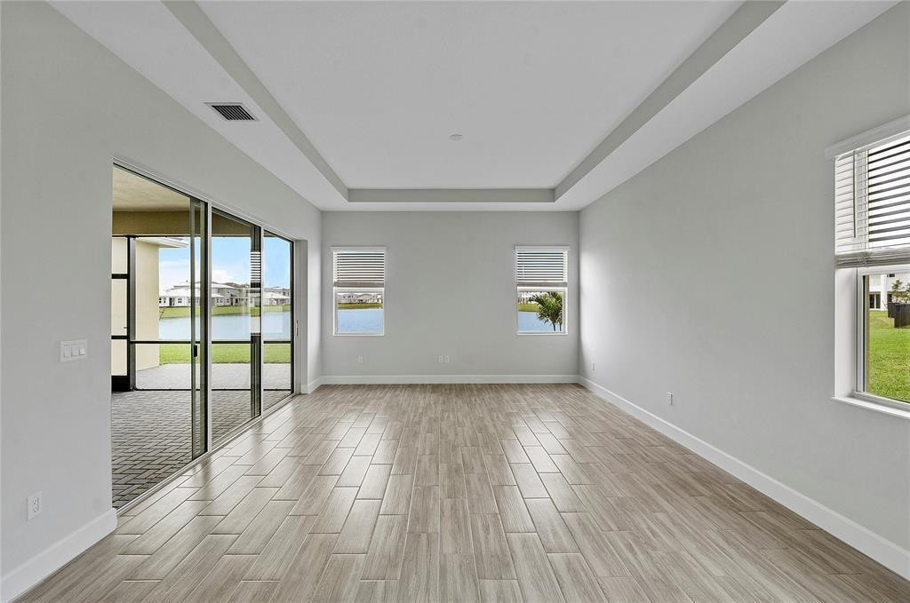 ORCHARDS OF WESTLAKE - Residential Lease