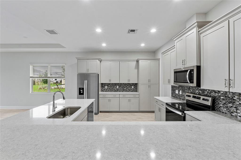 ORCHARDS OF WESTLAKE - Residential Lease