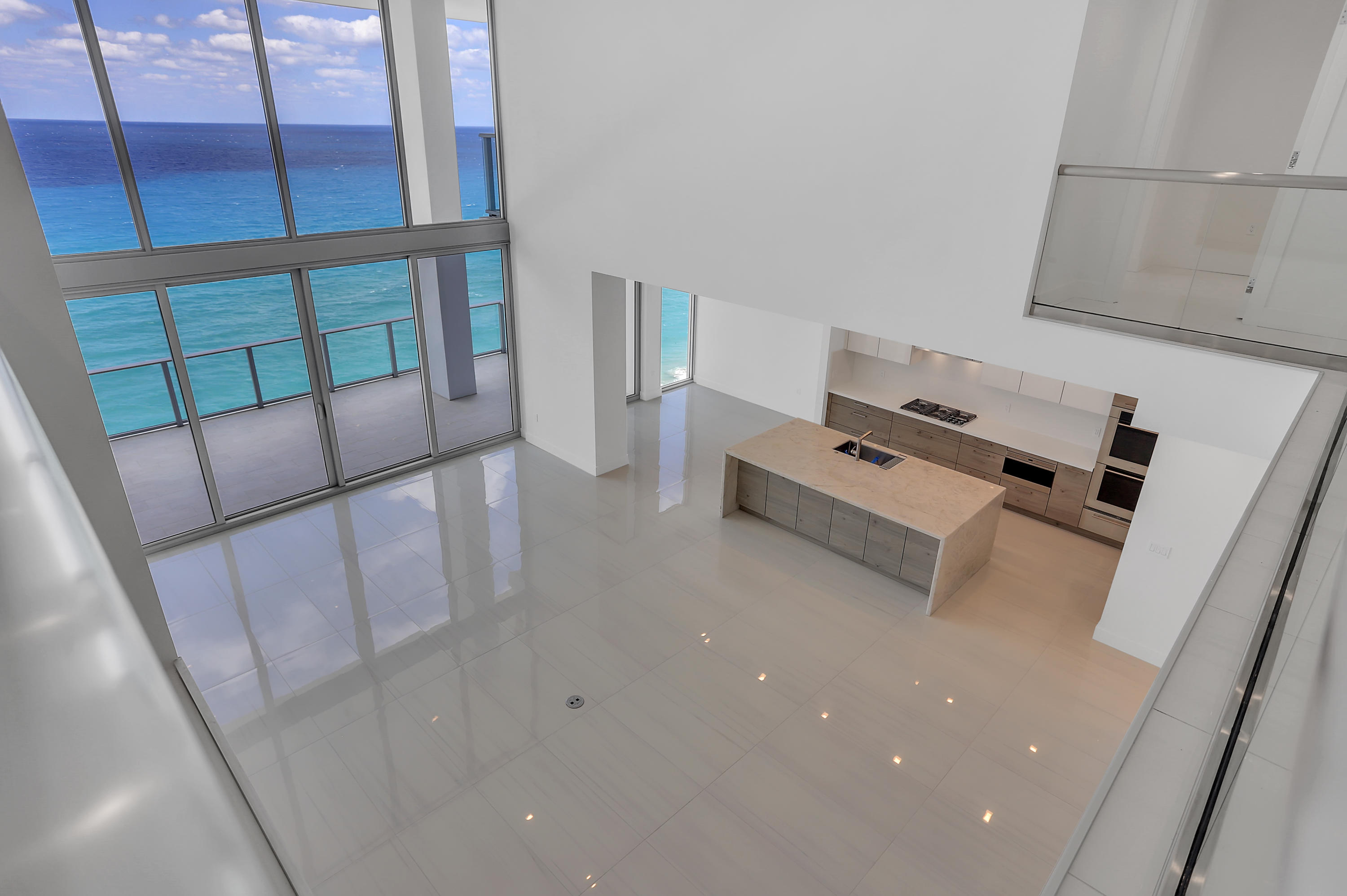 5000 NORTH OCEAN - Residential