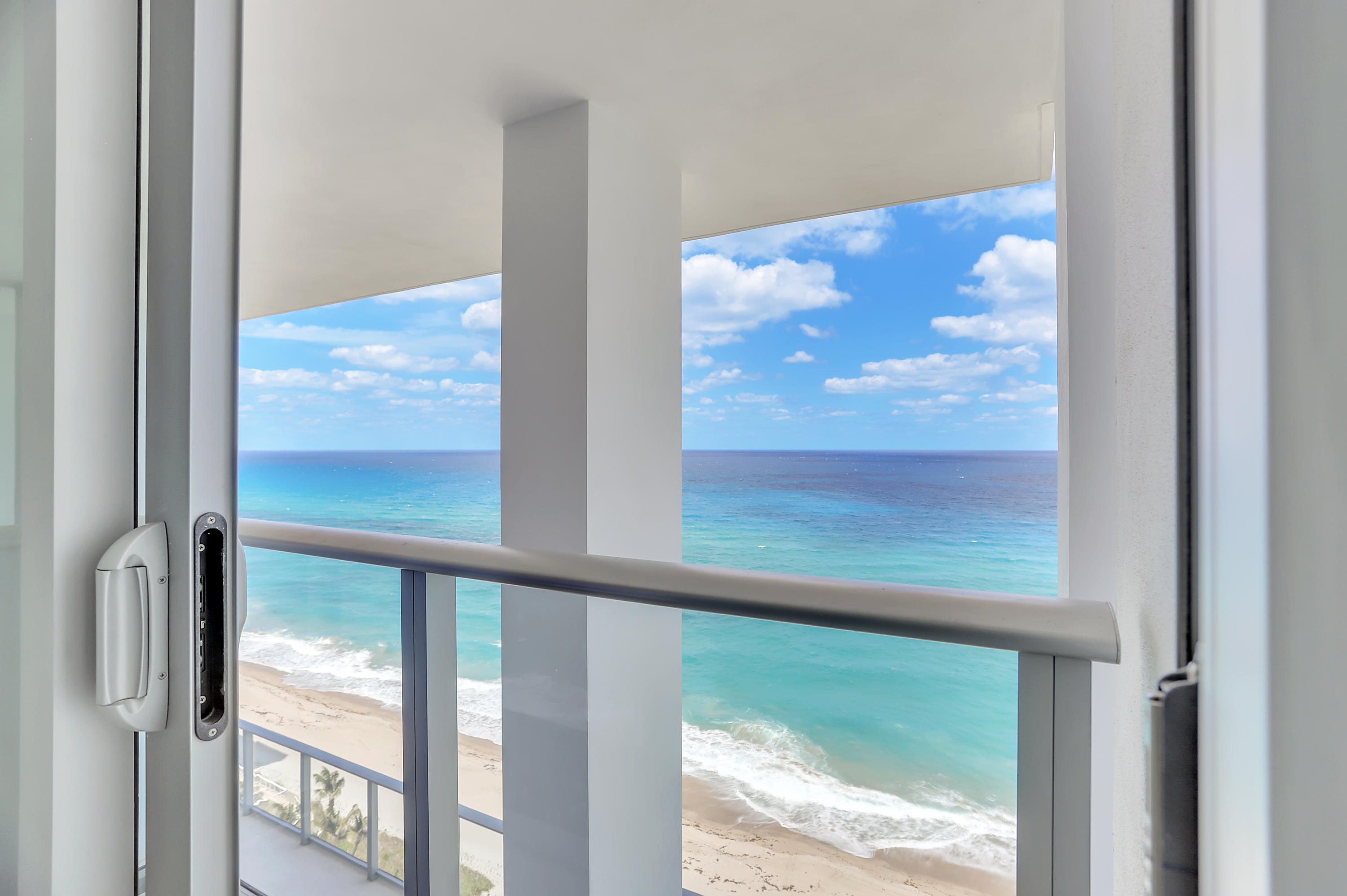 5000 NORTH OCEAN - Residential