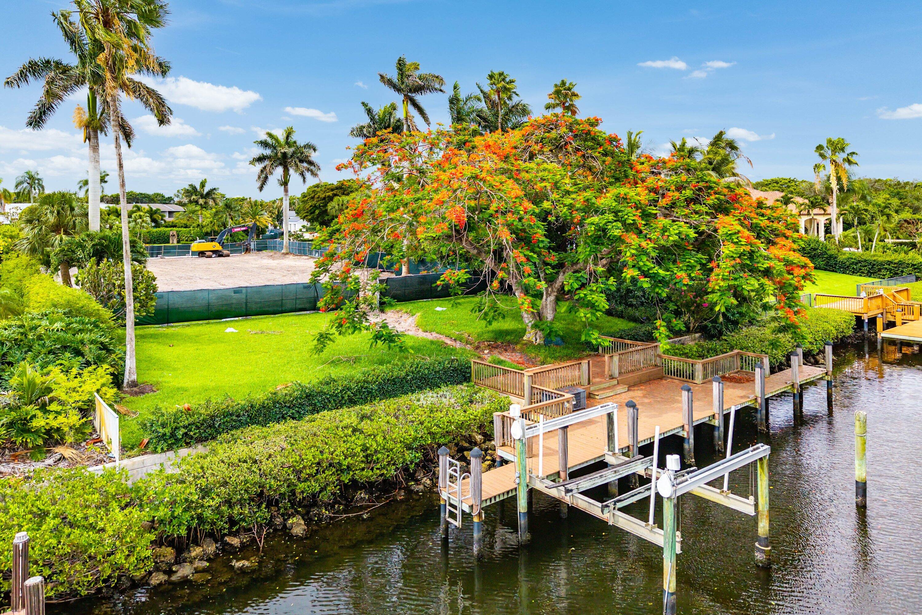 FRENCHMANS CREEK - Residential