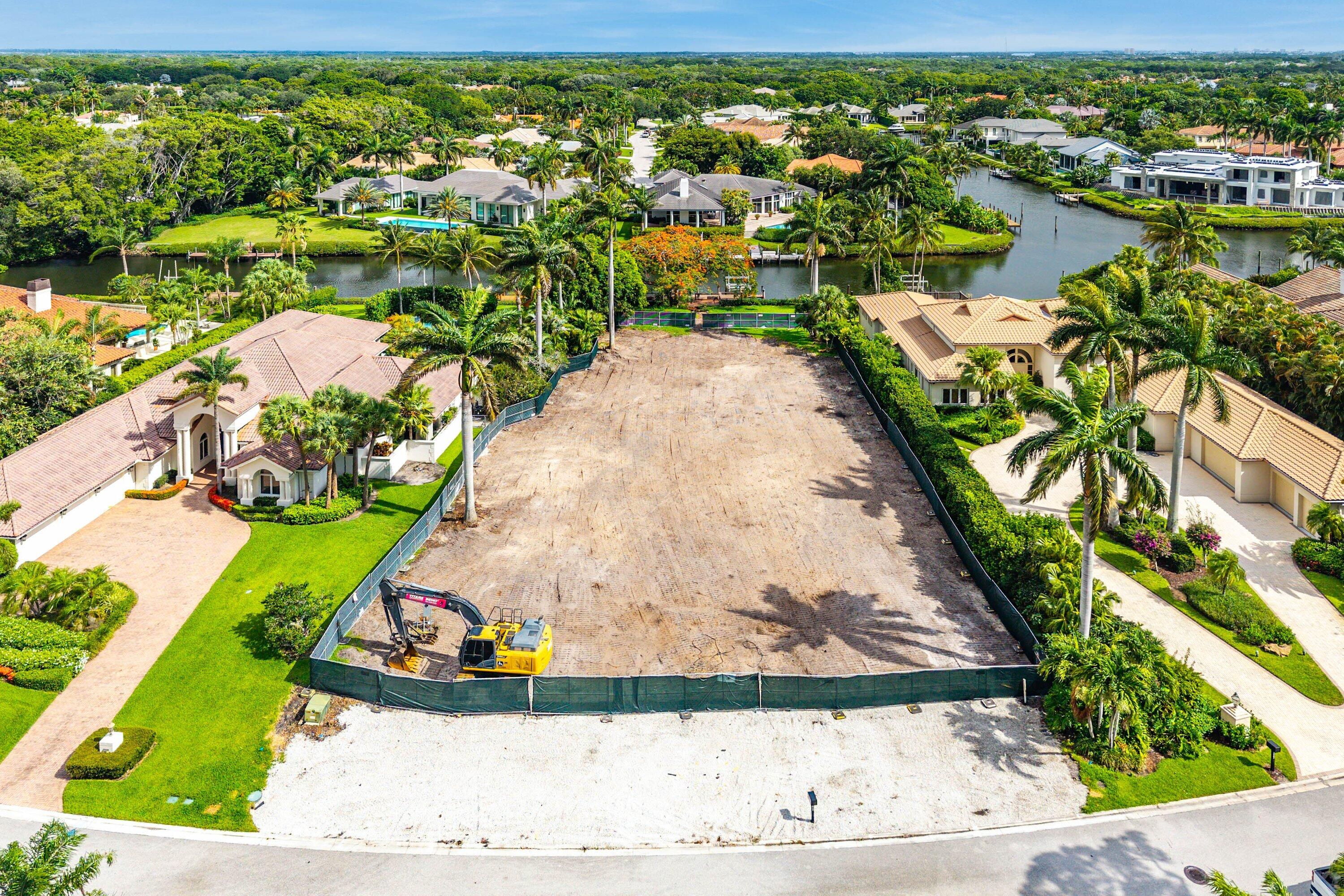 FRENCHMANS CREEK - Residential