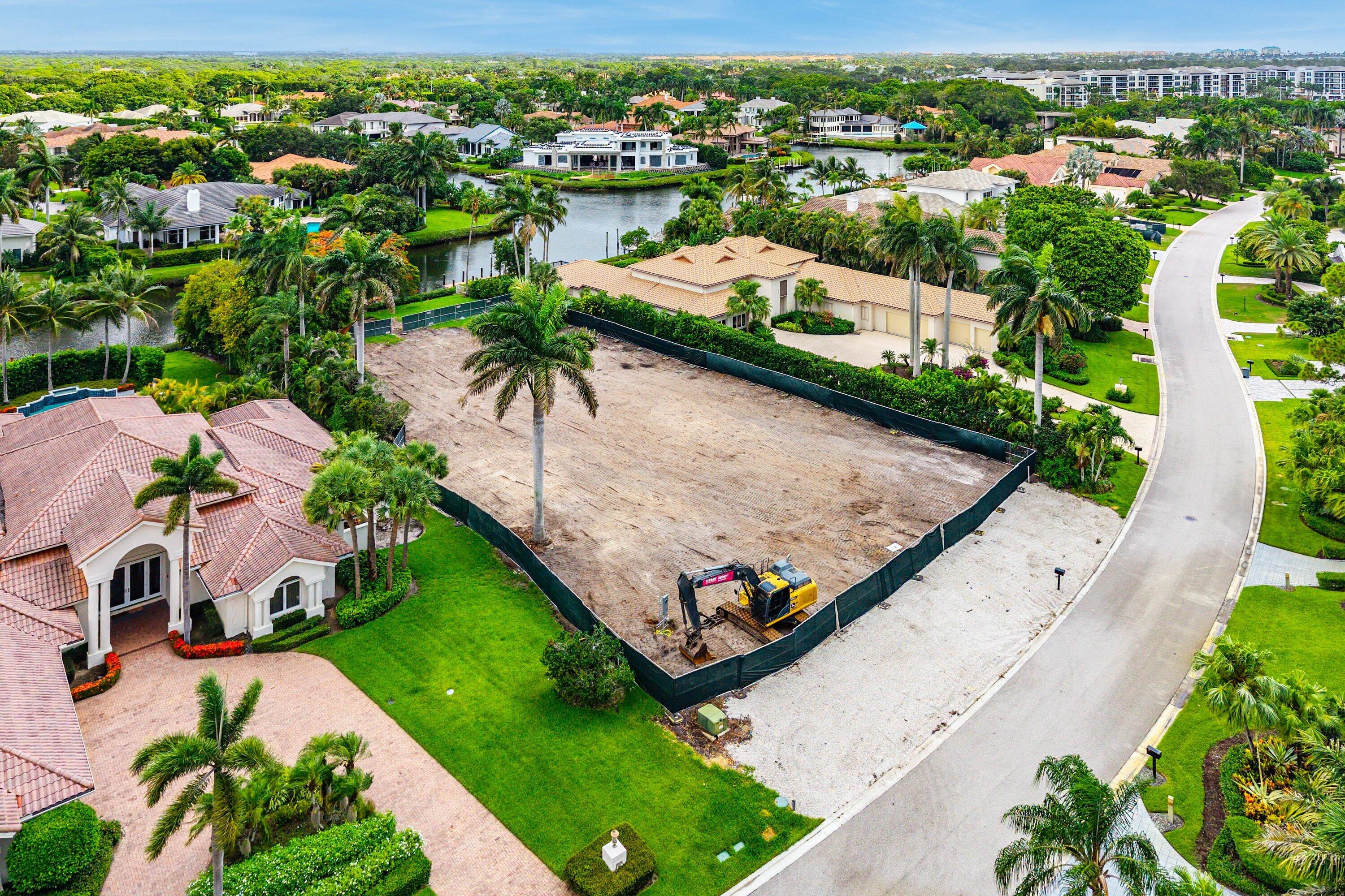 FRENCHMANS CREEK - Residential
