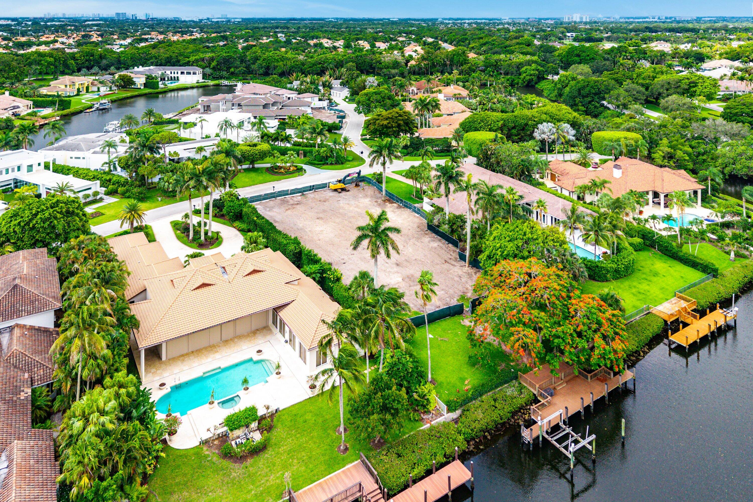 FRENCHMANS CREEK - Residential
