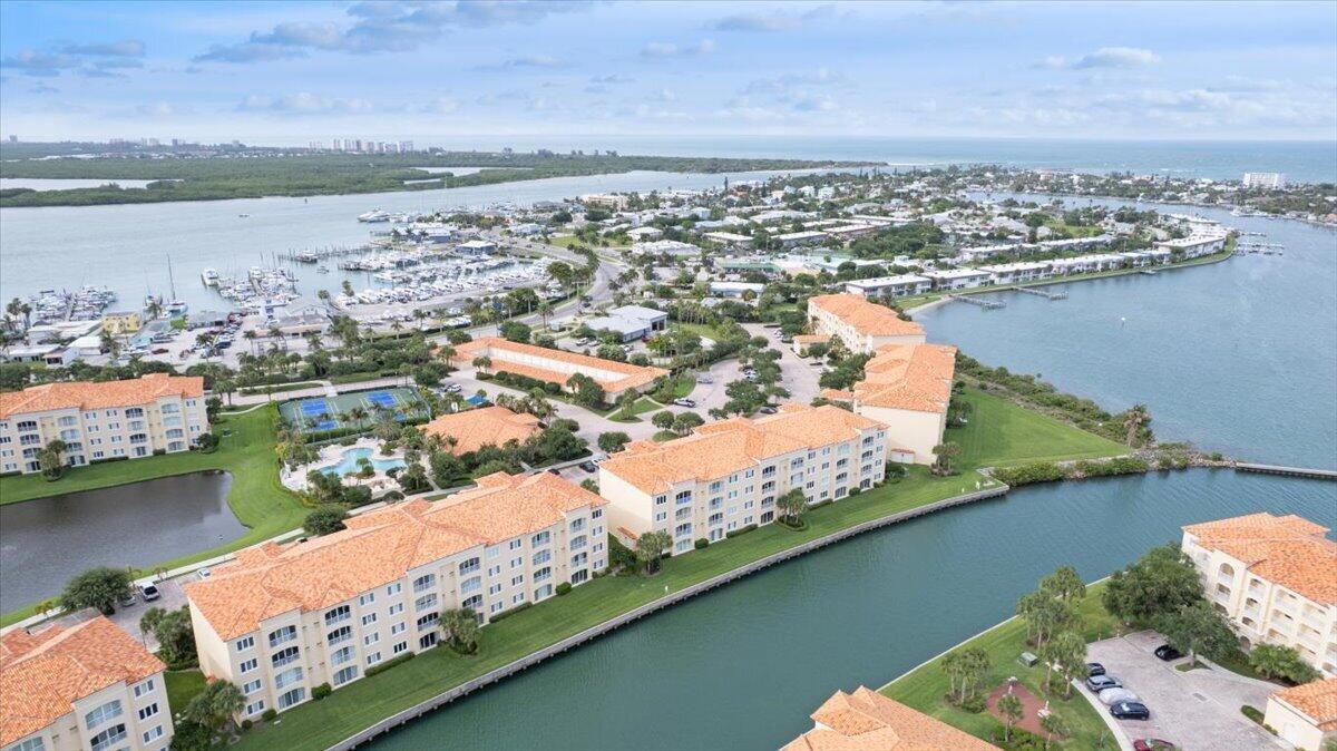 HARBOUR ISLE AT HUTCHINSON ISLAND EAST - Residential Lease