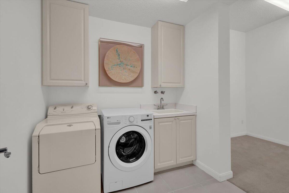 HARBOUR ISLE AT HUTCHINSON ISLAND EAST - Residential Lease
