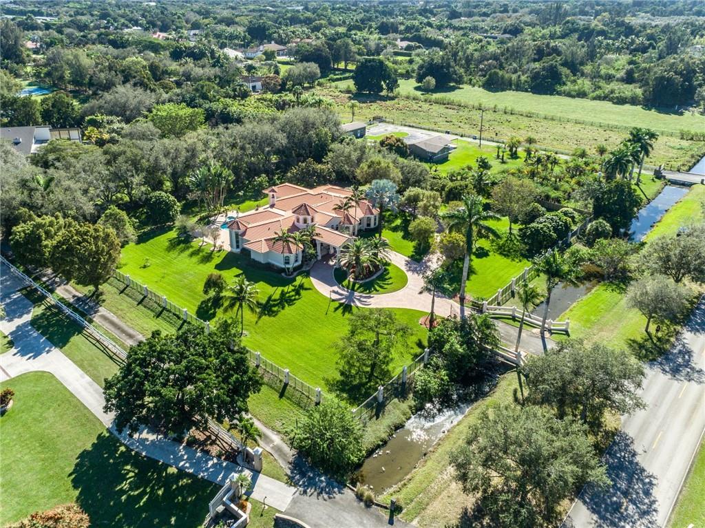 Sunshine Ranches - Residential