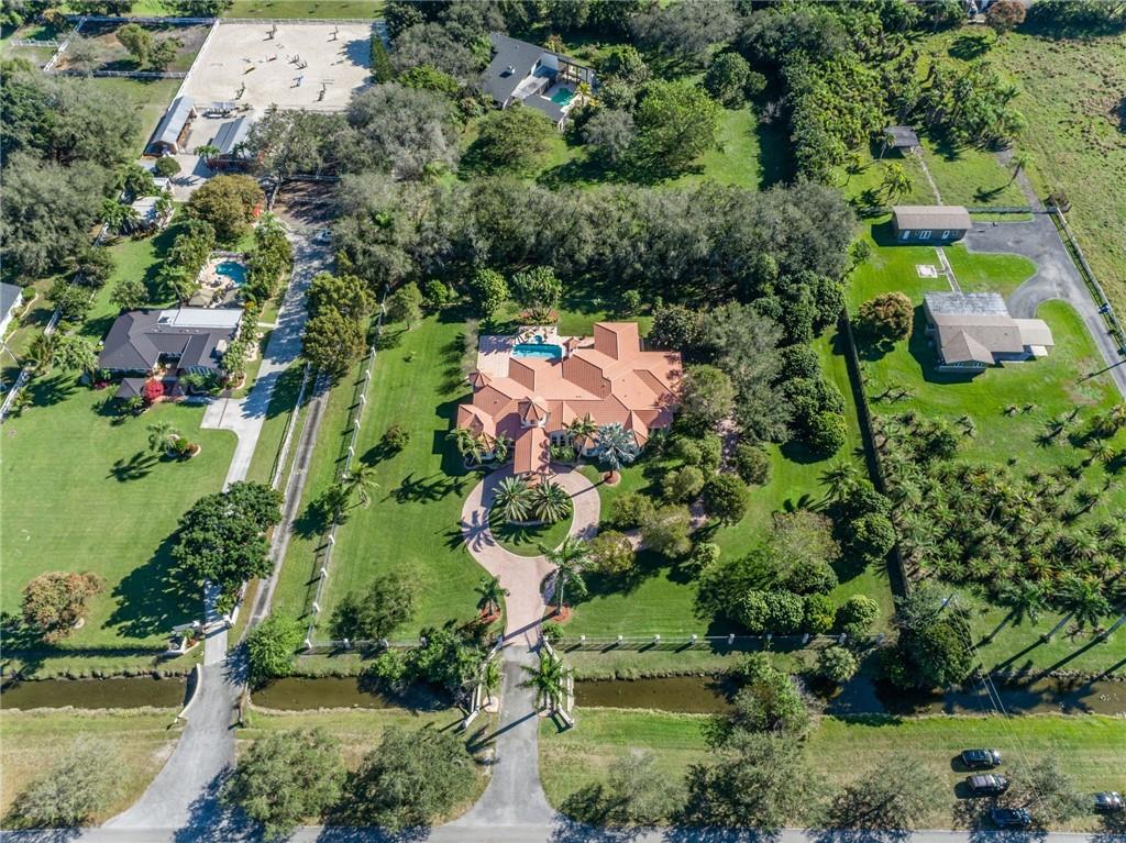 Sunshine Ranches - Residential
