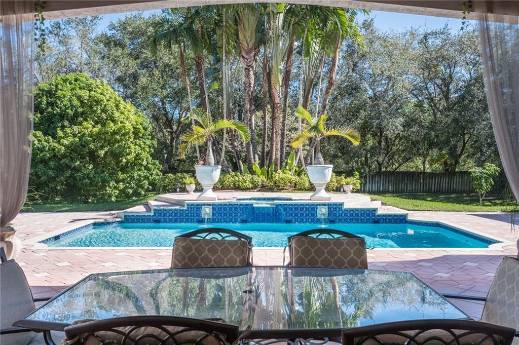 Sunshine Ranches - Residential