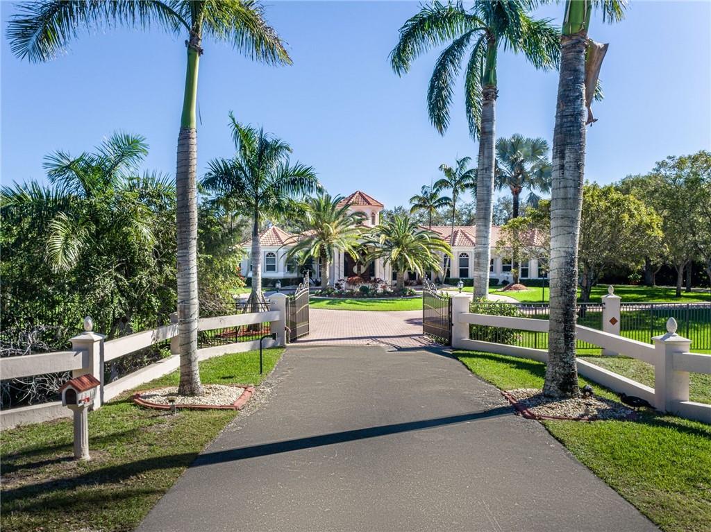 Sunshine Ranches - Residential