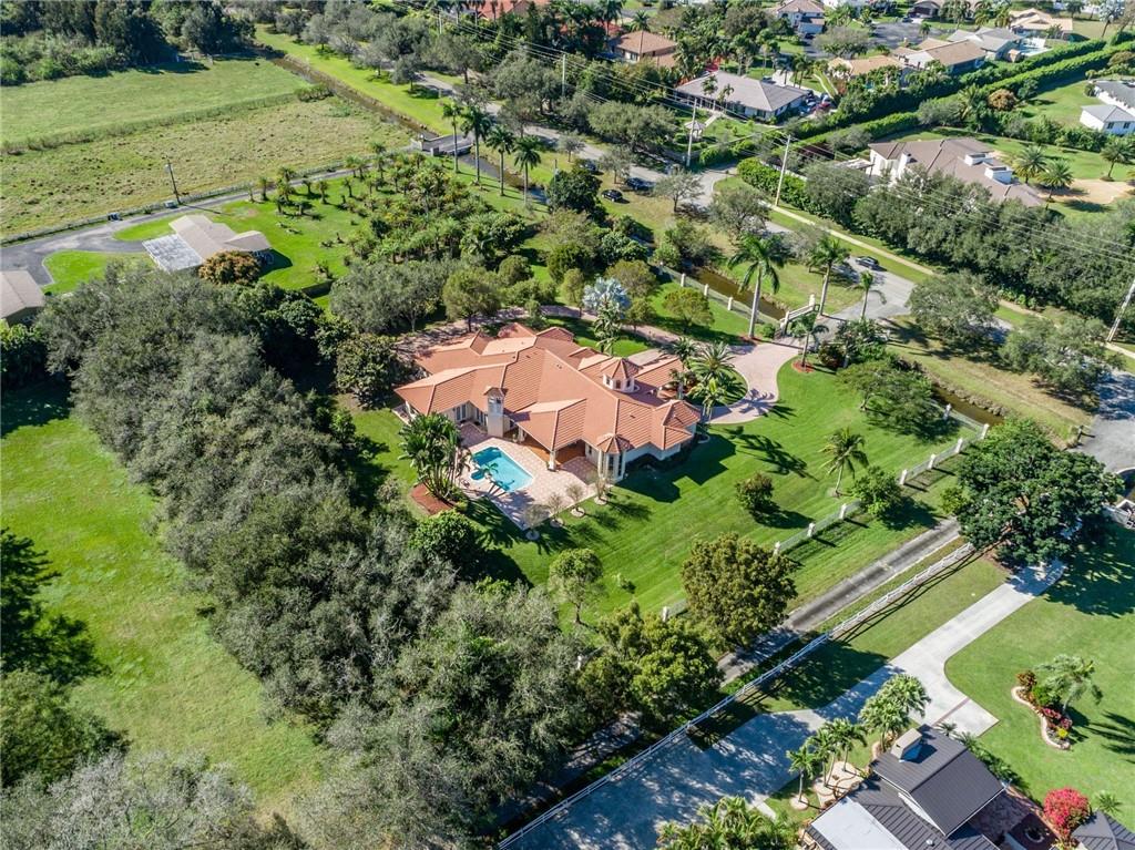 Sunshine Ranches - Residential