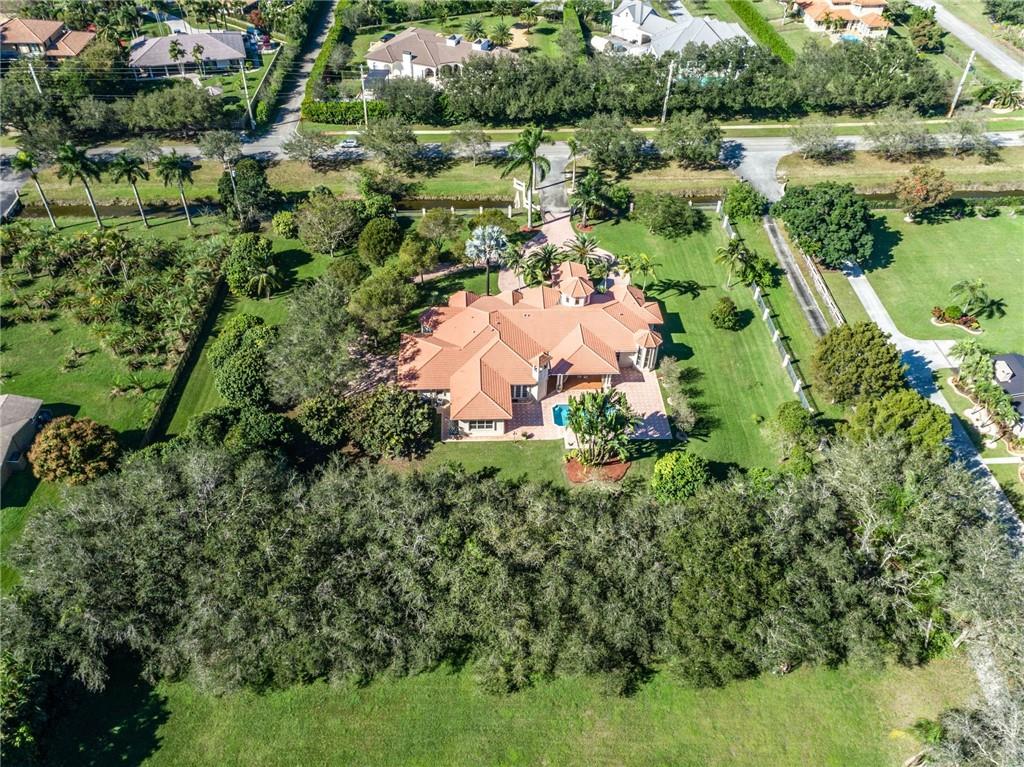 Sunshine Ranches - Residential