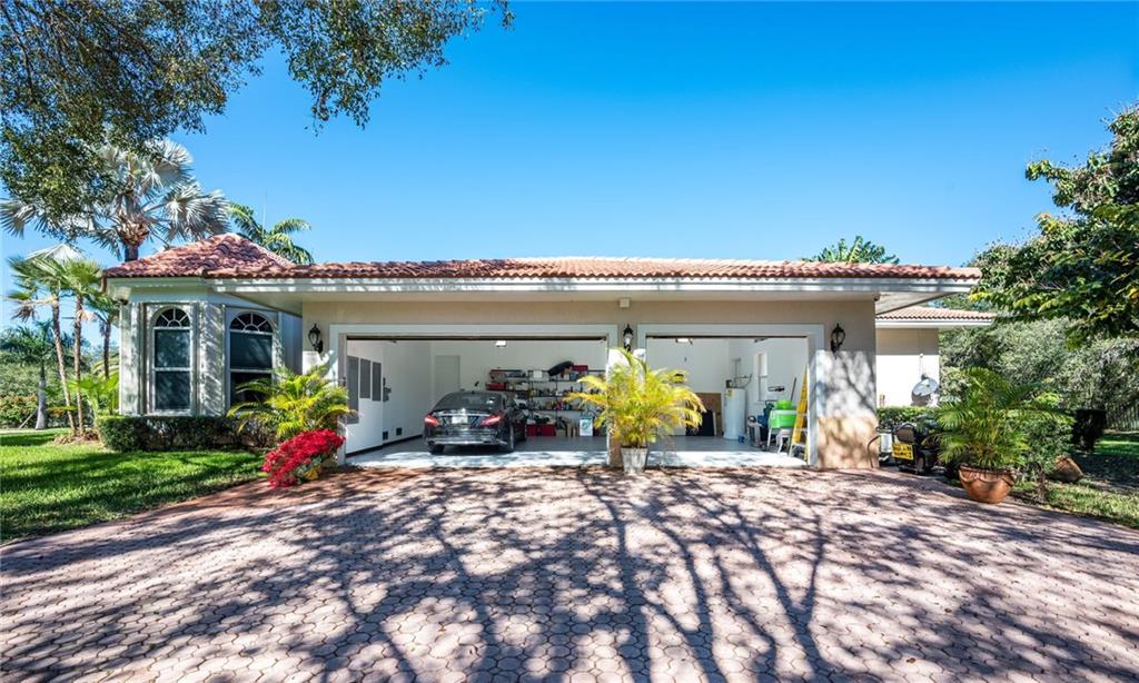 Sunshine Ranches - Residential