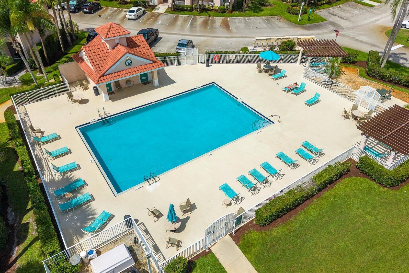 GOLF VILLAS II CONDOMINIUM - Residential