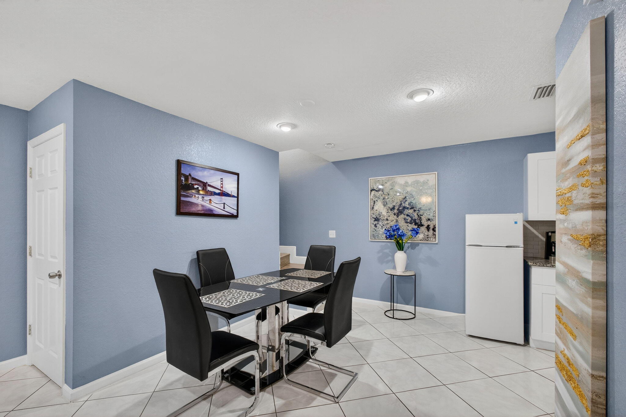 LENA LANE WEST - Residential