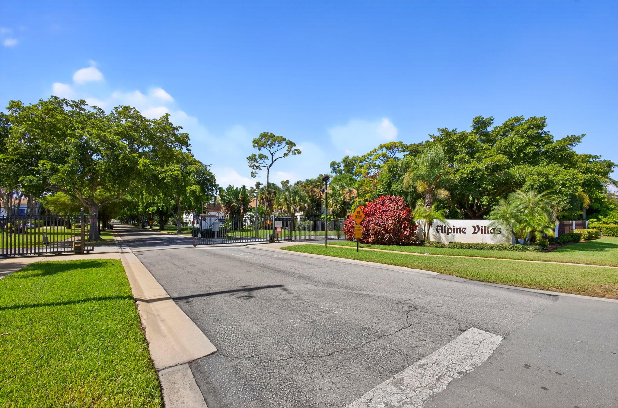 LENA LANE WEST - Residential