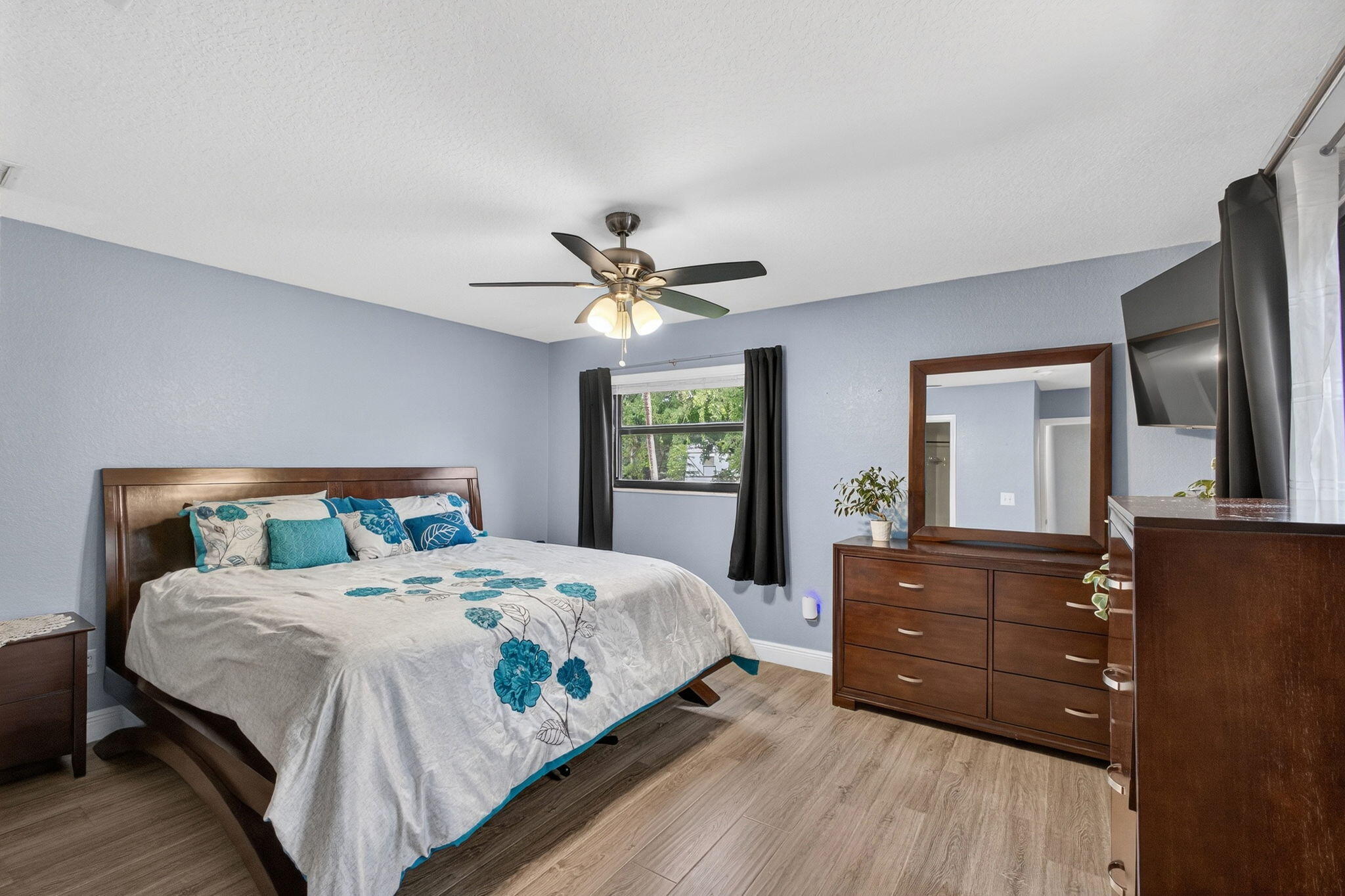 LENA LANE WEST - Residential