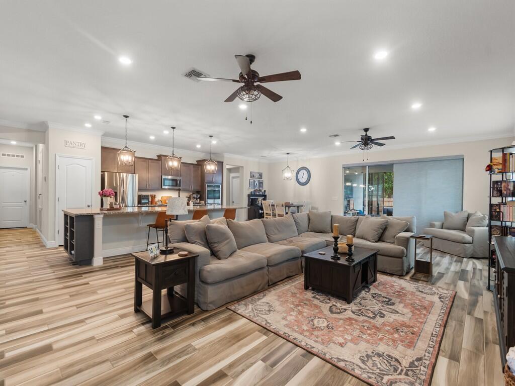PORT ST LUCIE SECTION 17 - Residential