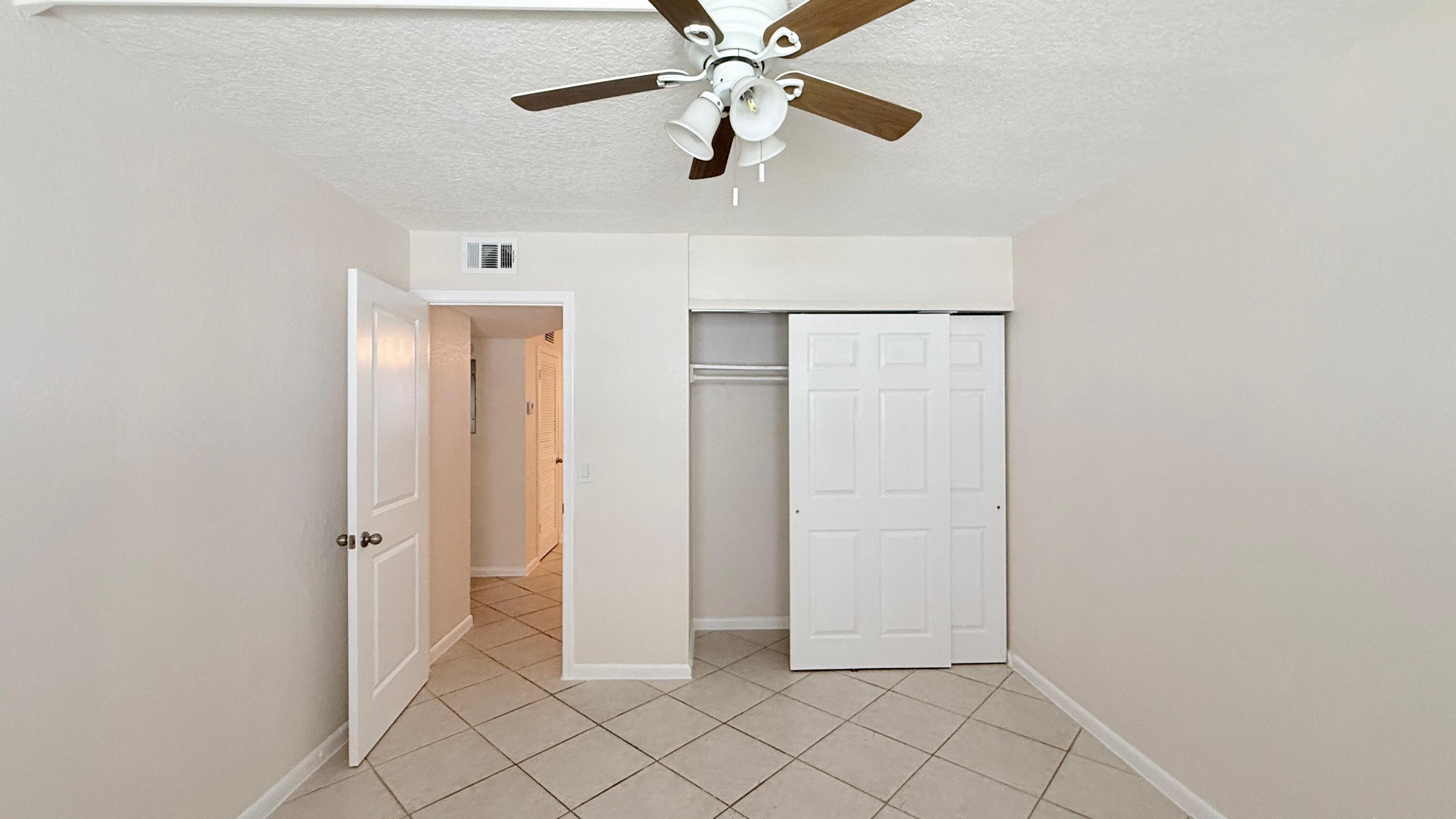 LAKE PARK ADD 1 - Residential Lease