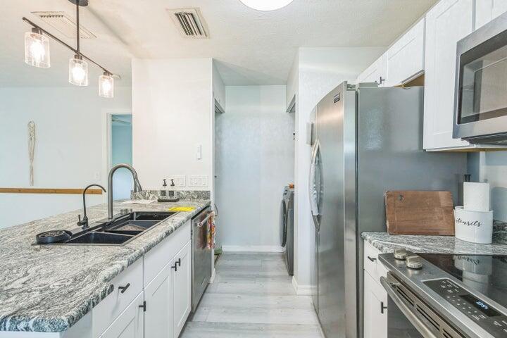 FAIRWAY PALMS CONDO - Residential