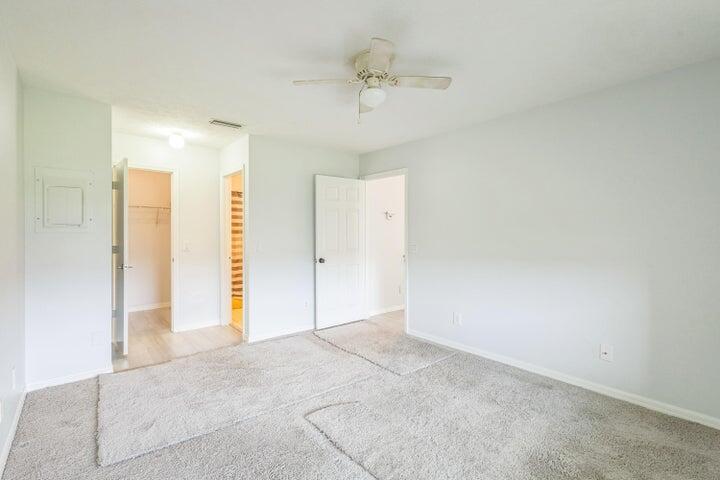 FAIRWAY PALMS CONDO - Residential