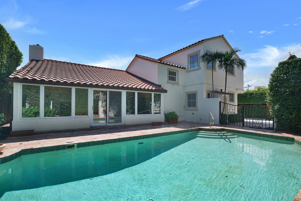 Poinciana Park - Residential