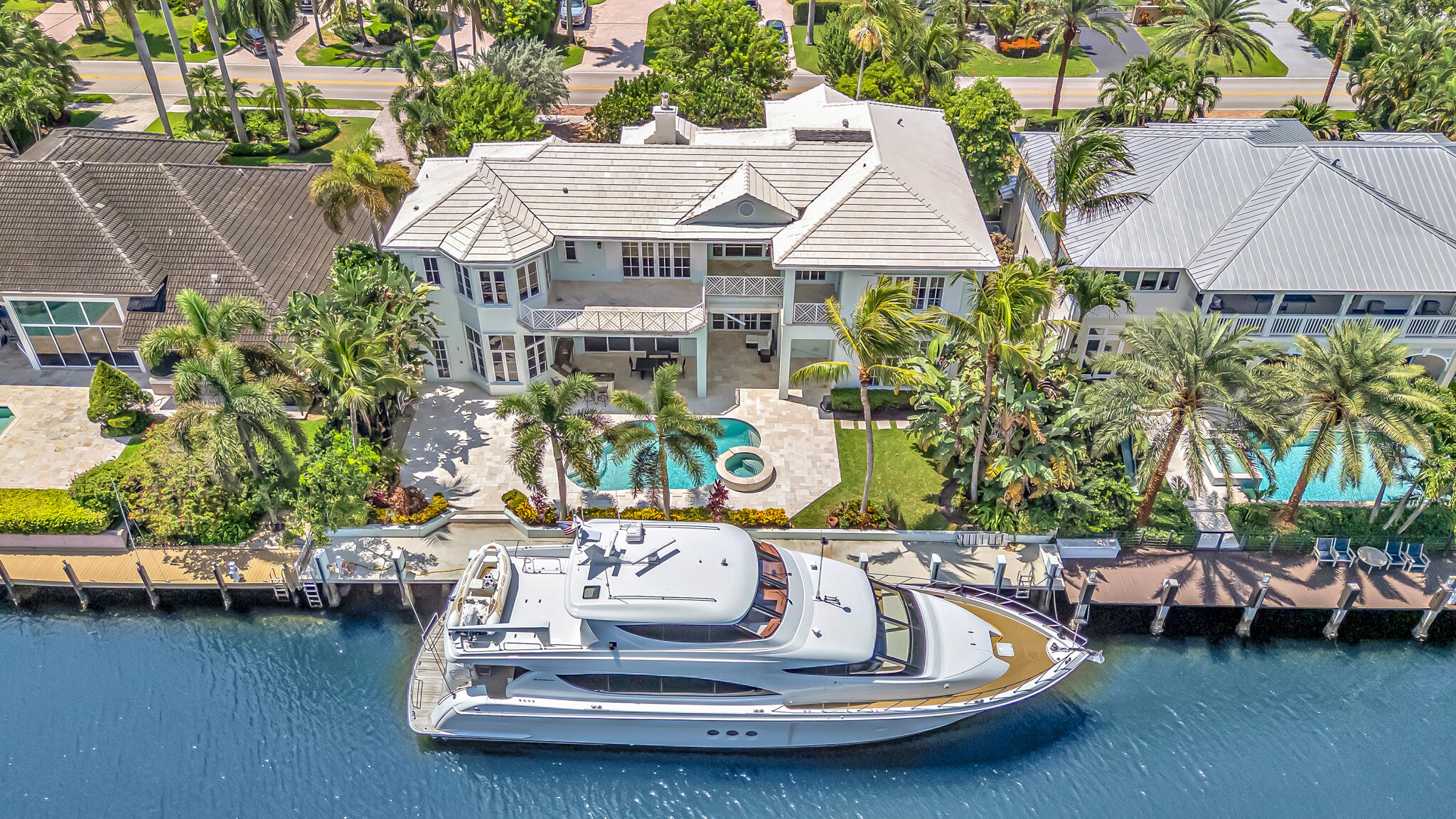 LIGHTHOUSE POINT 3RD SEC - Residential