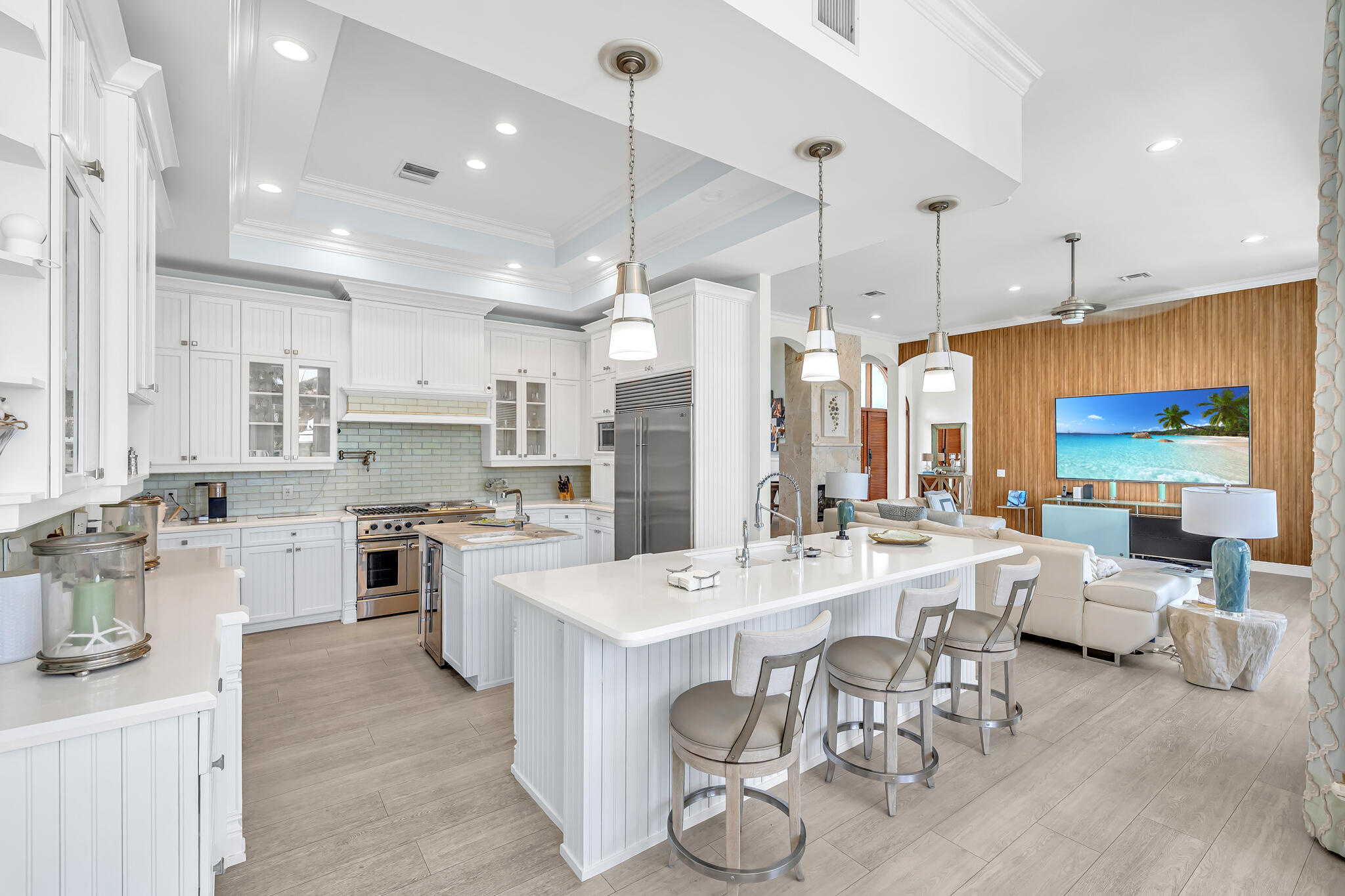 LIGHTHOUSE POINT 3RD SEC - Residential
