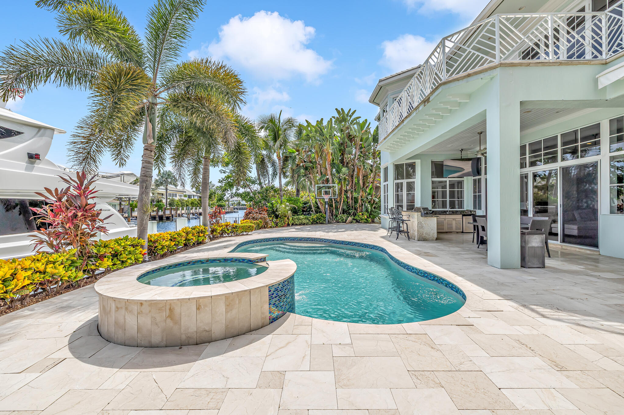 LIGHTHOUSE POINT 3RD SEC - Residential