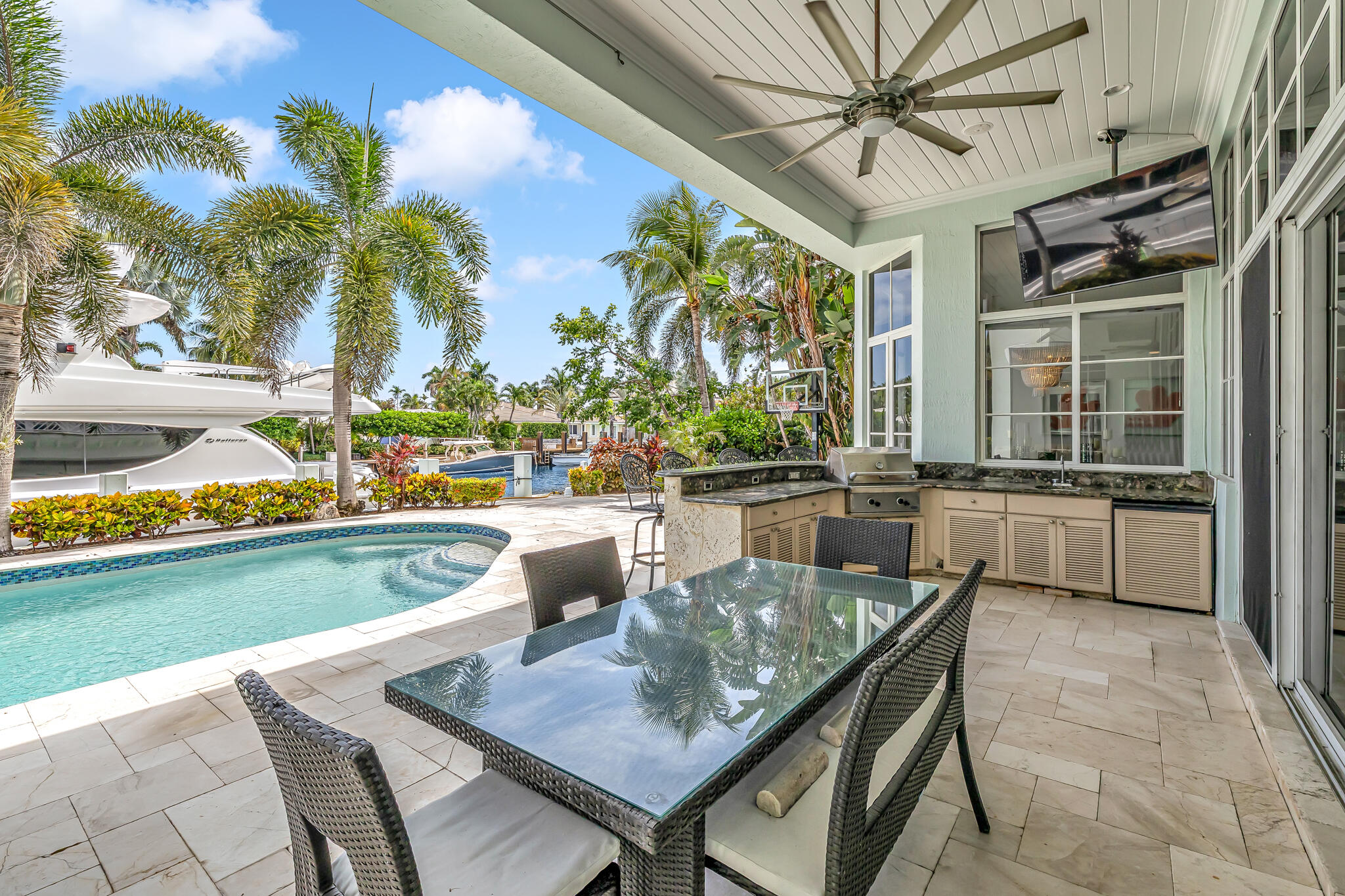 LIGHTHOUSE POINT 3RD SEC - Residential