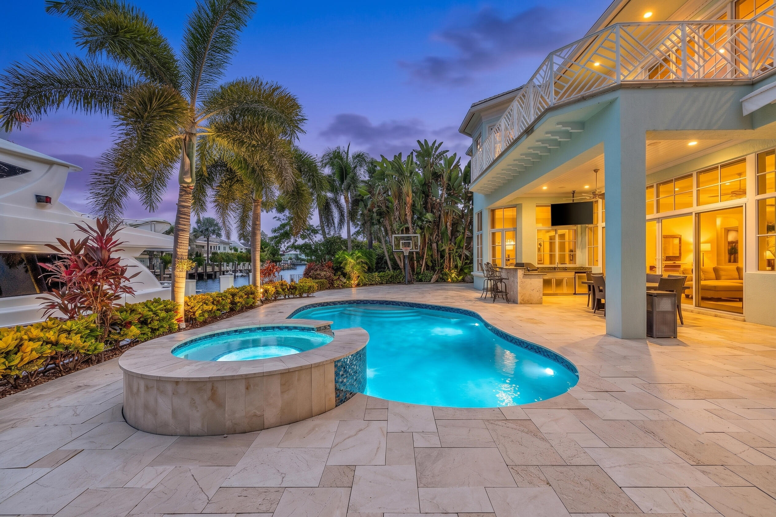 LIGHTHOUSE POINT 3RD SEC - Residential
