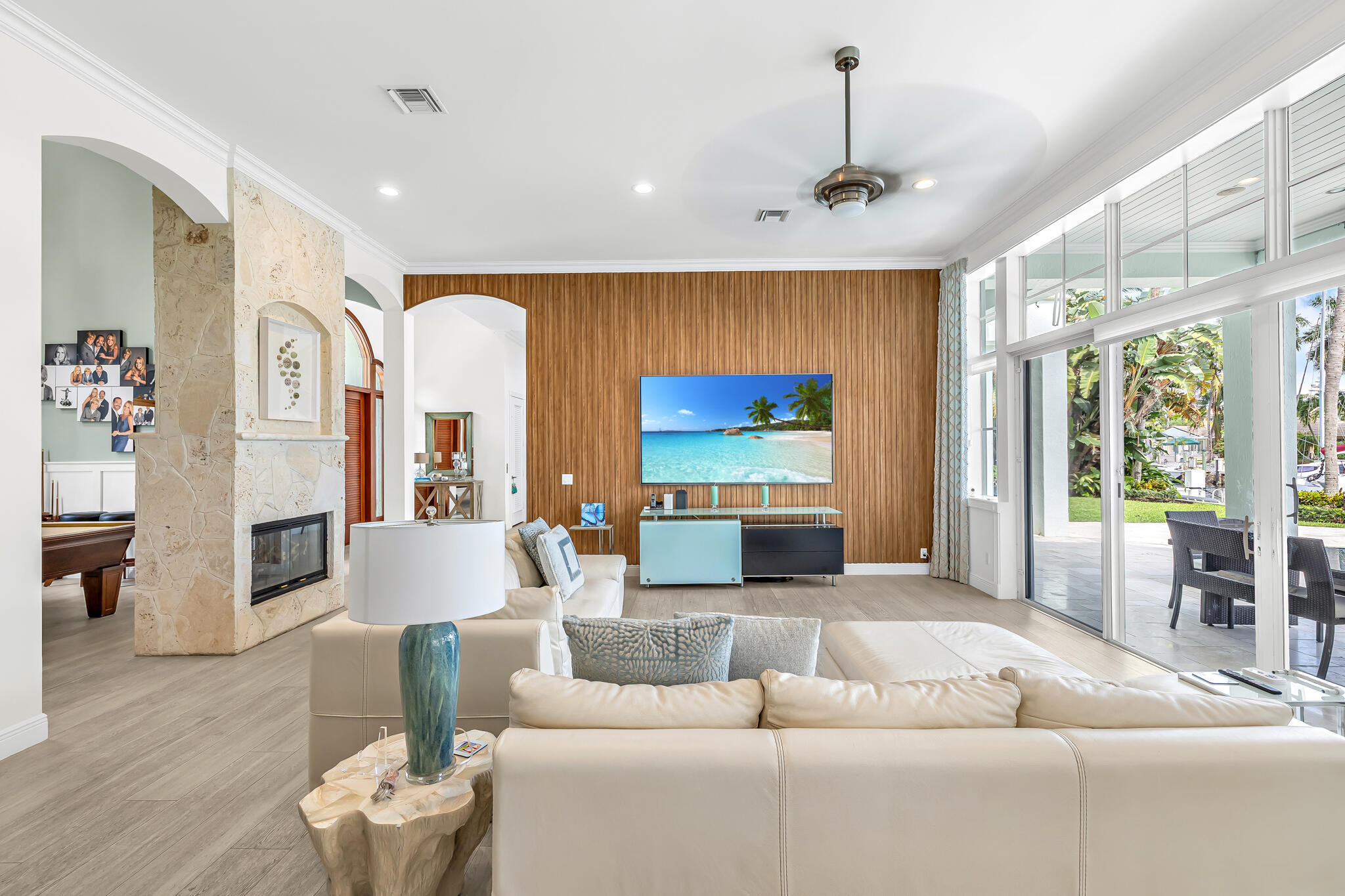 LIGHTHOUSE POINT 3RD SEC - Residential