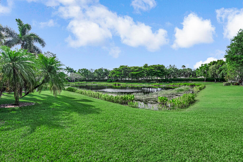 Valencia Shores - Residential