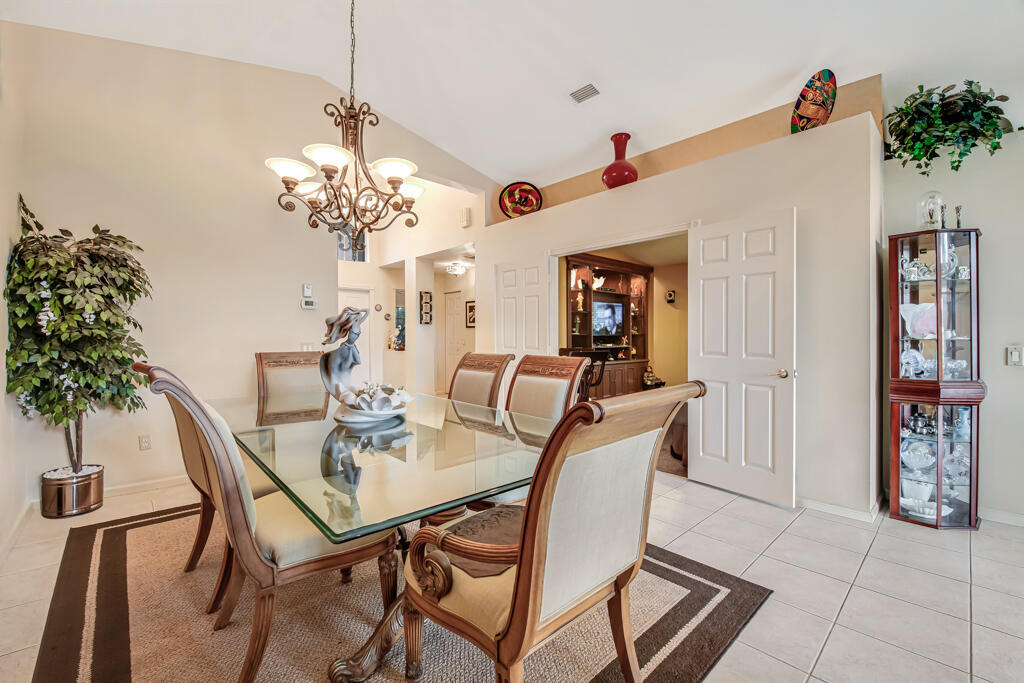 Valencia Shores - Residential
