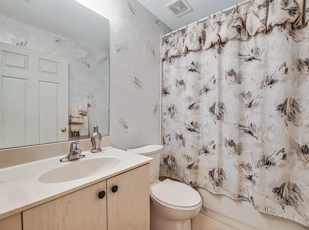 Valencia Shores - Residential
