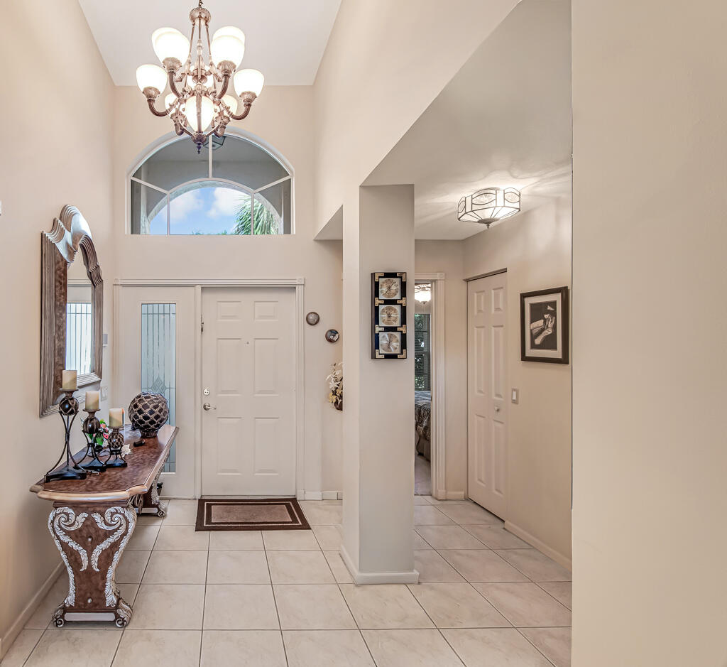 Valencia Shores - Residential