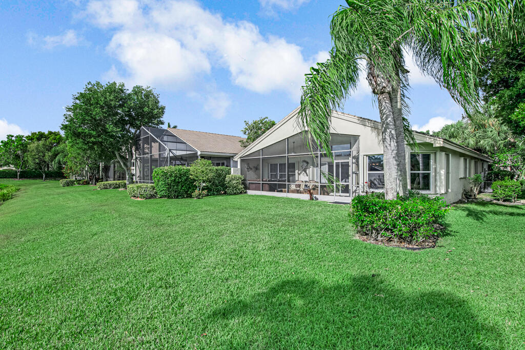 Valencia Shores - Residential