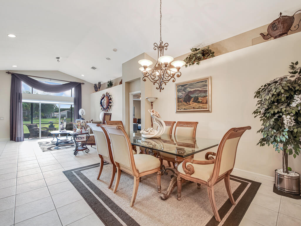 Valencia Shores - Residential