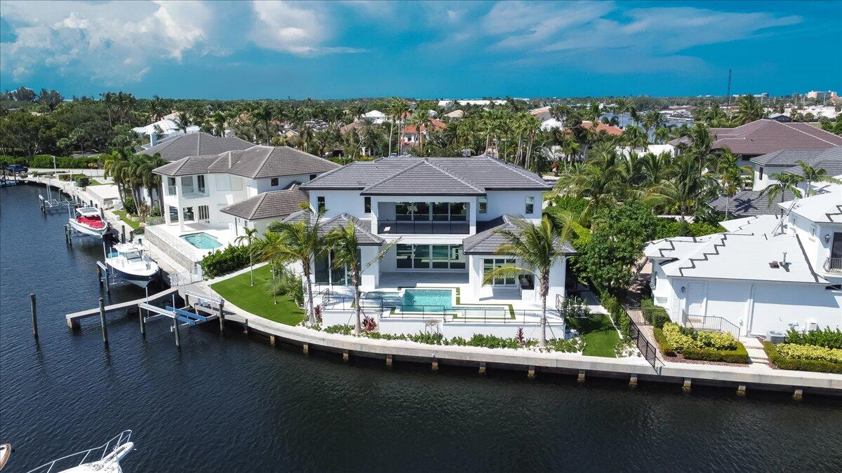 HARBOUR POINT MARINA - Residential