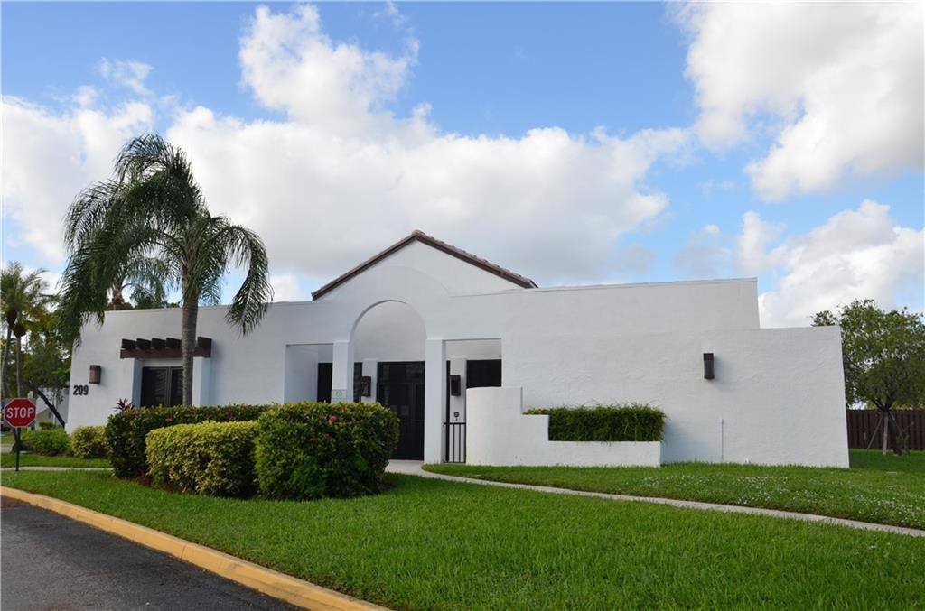 LAKE POINTE - Residential