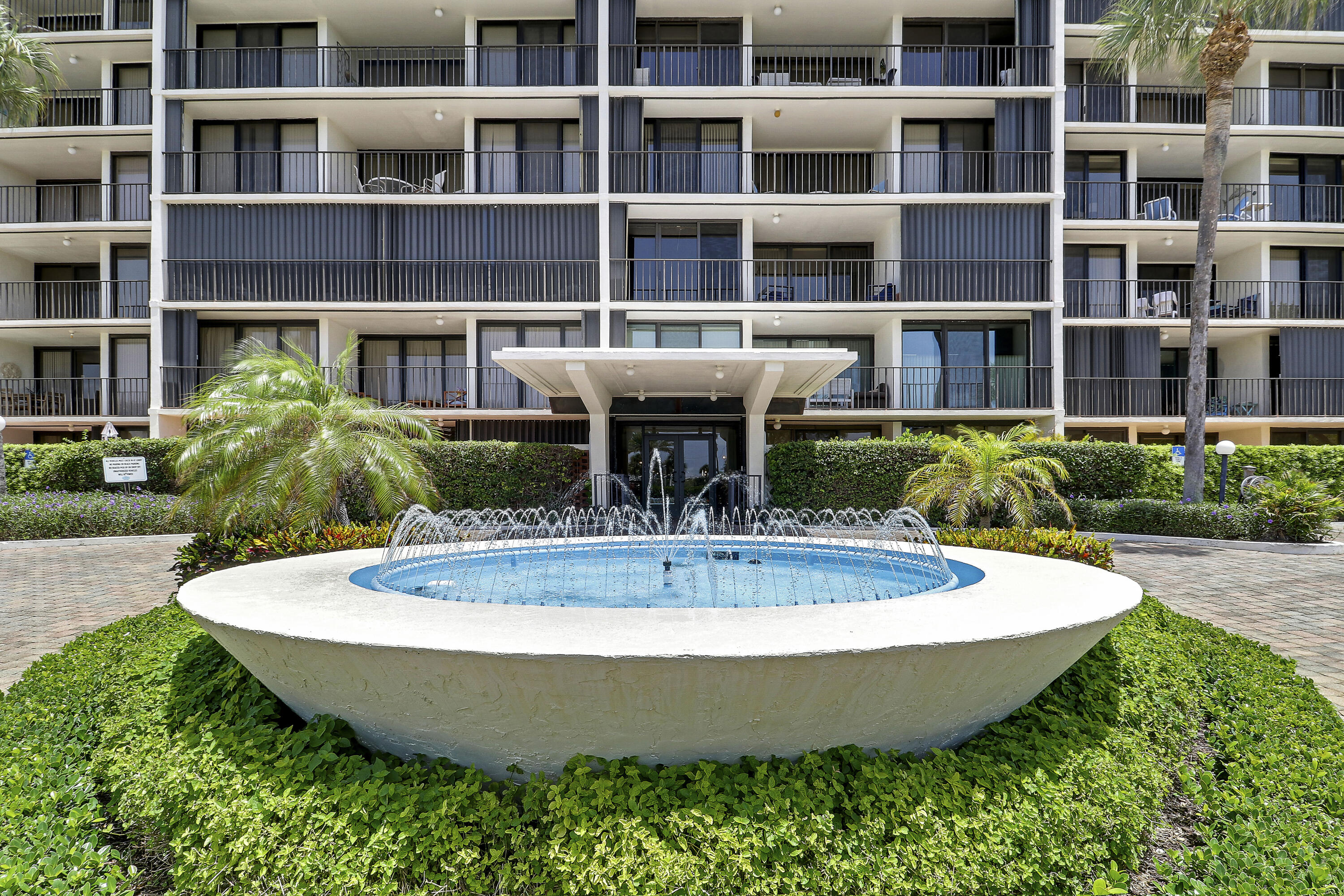 OCEAN VILLAS CONDO APTS - Residential