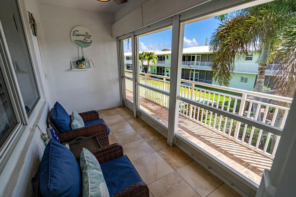 TARELTON MANOR APTS - Residential