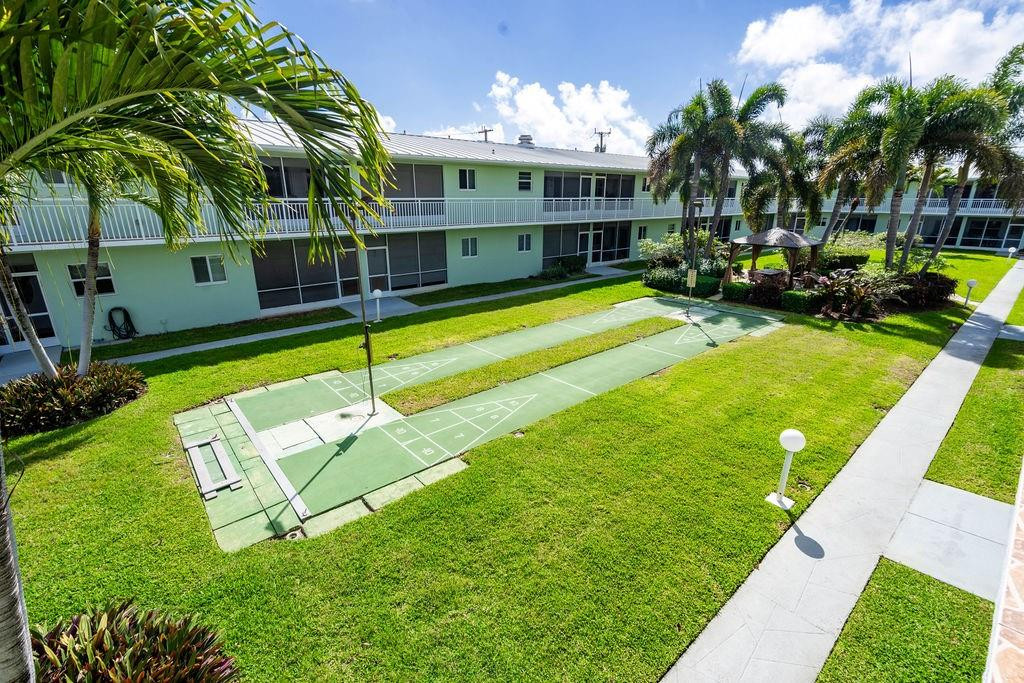 TARELTON MANOR APTS - Residential